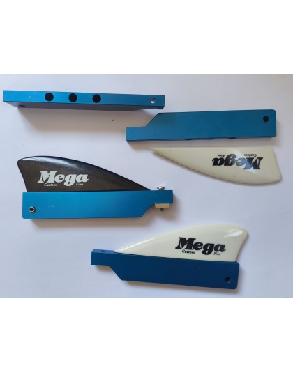 Wakeboard / kite board fin sets and adaptors